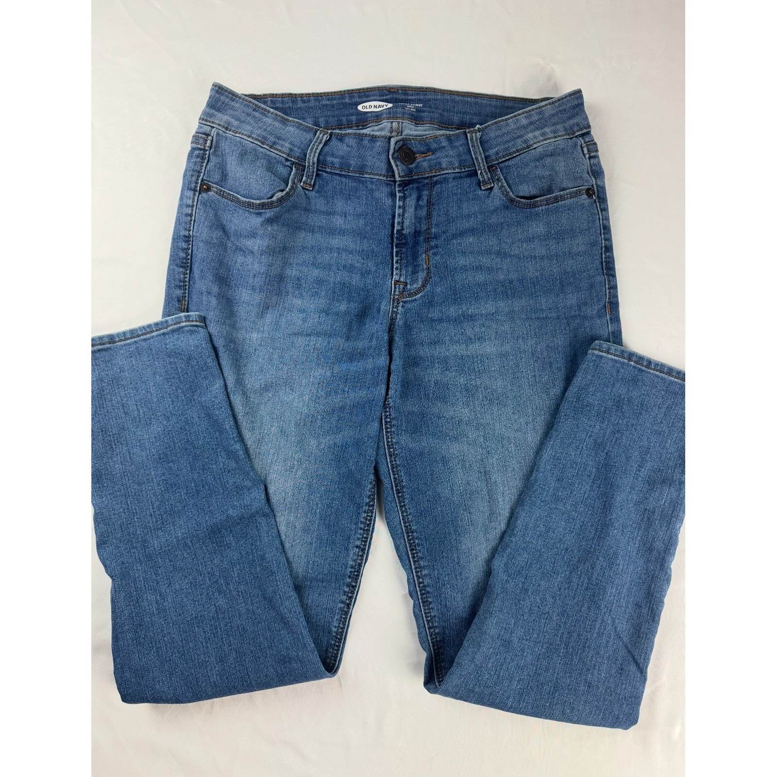 Old Navy Super Skinny Ankle Jeans Mid-Rise Medium Wash Blue Denim Pants